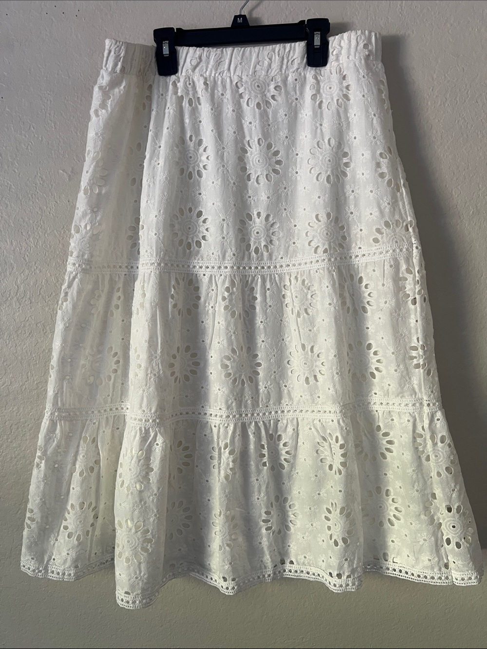 Like New! Ultra Pink White Eyelet Midi Skirt 100% Cotton Size L